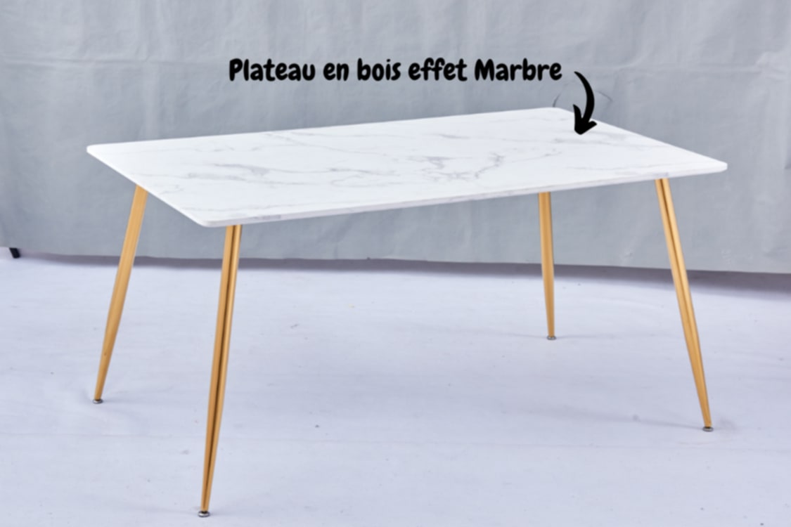 Table à manger Agnès – Pieds gold et plateau effet marbre blanc 150x90x75 cm