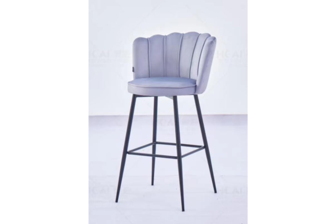 Tabouret de Bar Nymphea en Velours avec Pieds en Métal Noir – Hauteur 65 cm