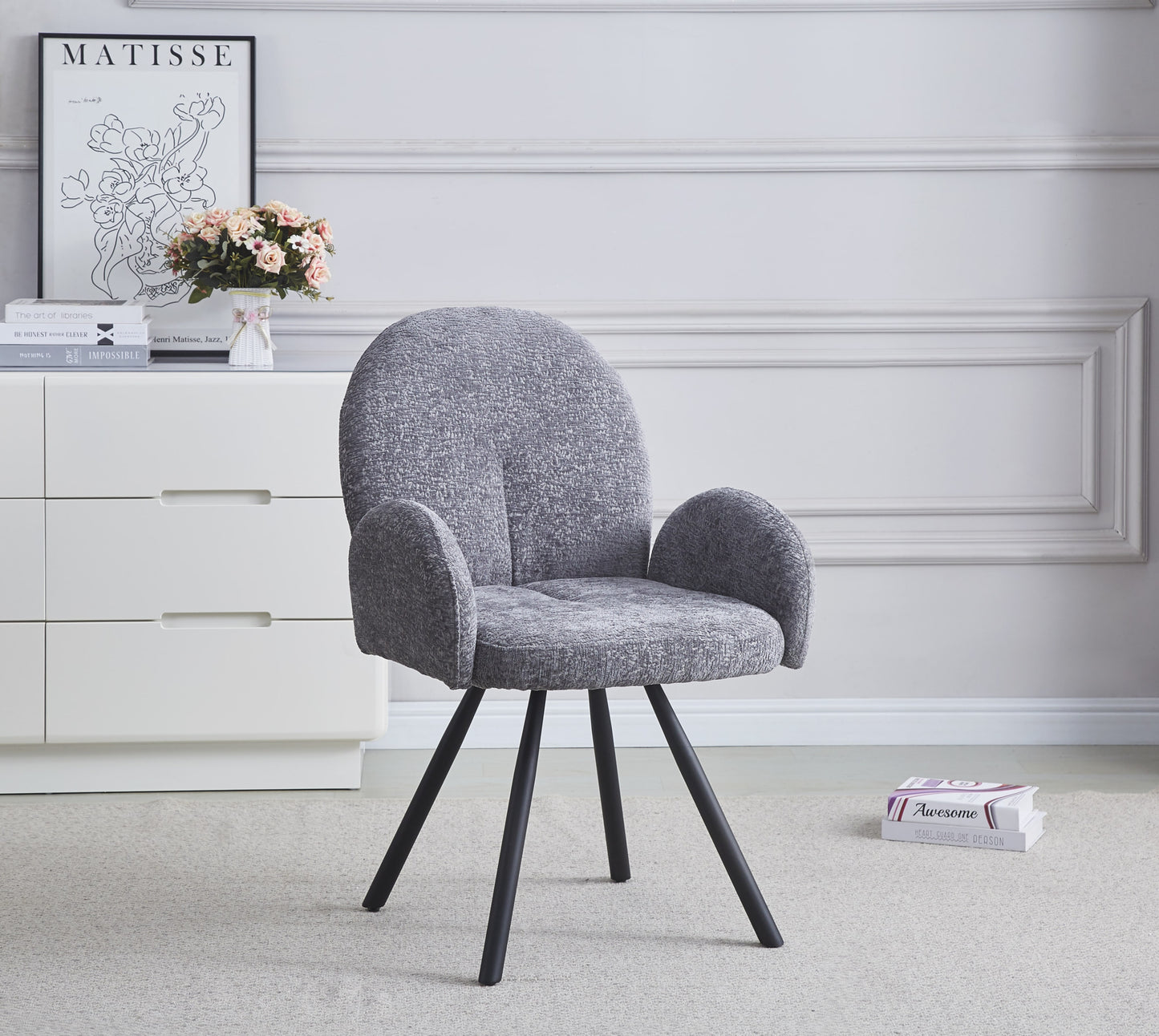 Chaise Mimi avec Accoudoirs et Pieds Métal Noir – Confort et Design