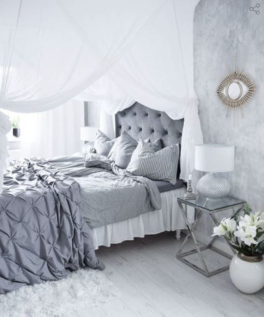 Guéridon Beverly Chrome – Plateau Transparent 40x40x55 cm
