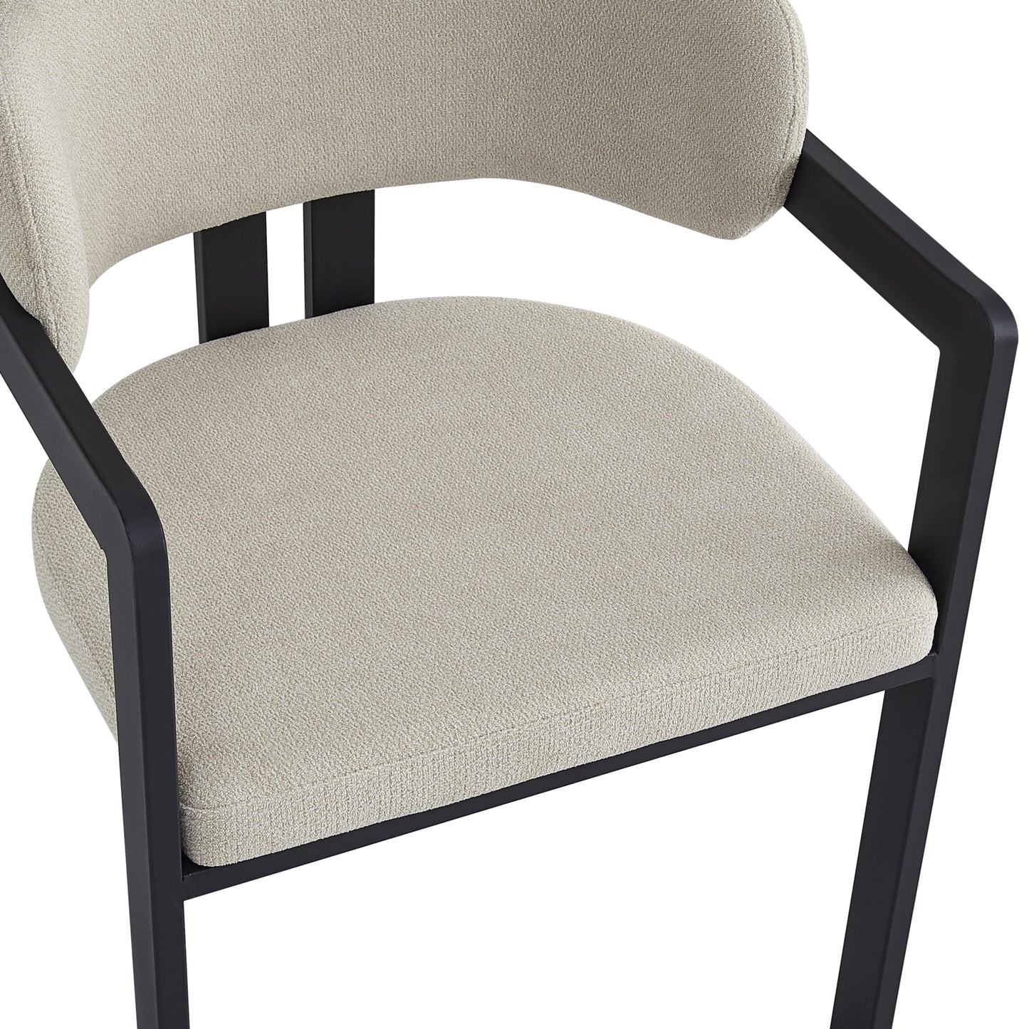 Chaise Mellow avec Pieds en Métal Noir – Assise Confort Élégante