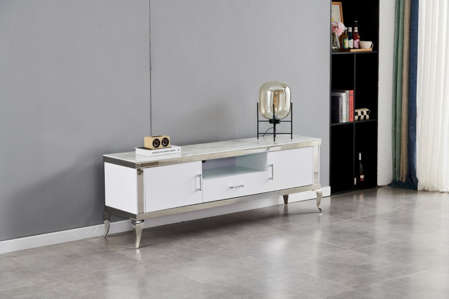 Meuble TV Baroque – Design Élégant avec Rangement