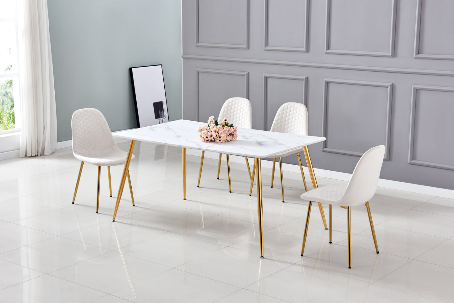 Table à manger Agnès – Pieds gold et plateau effet marbre blanc 150x90x75 cm