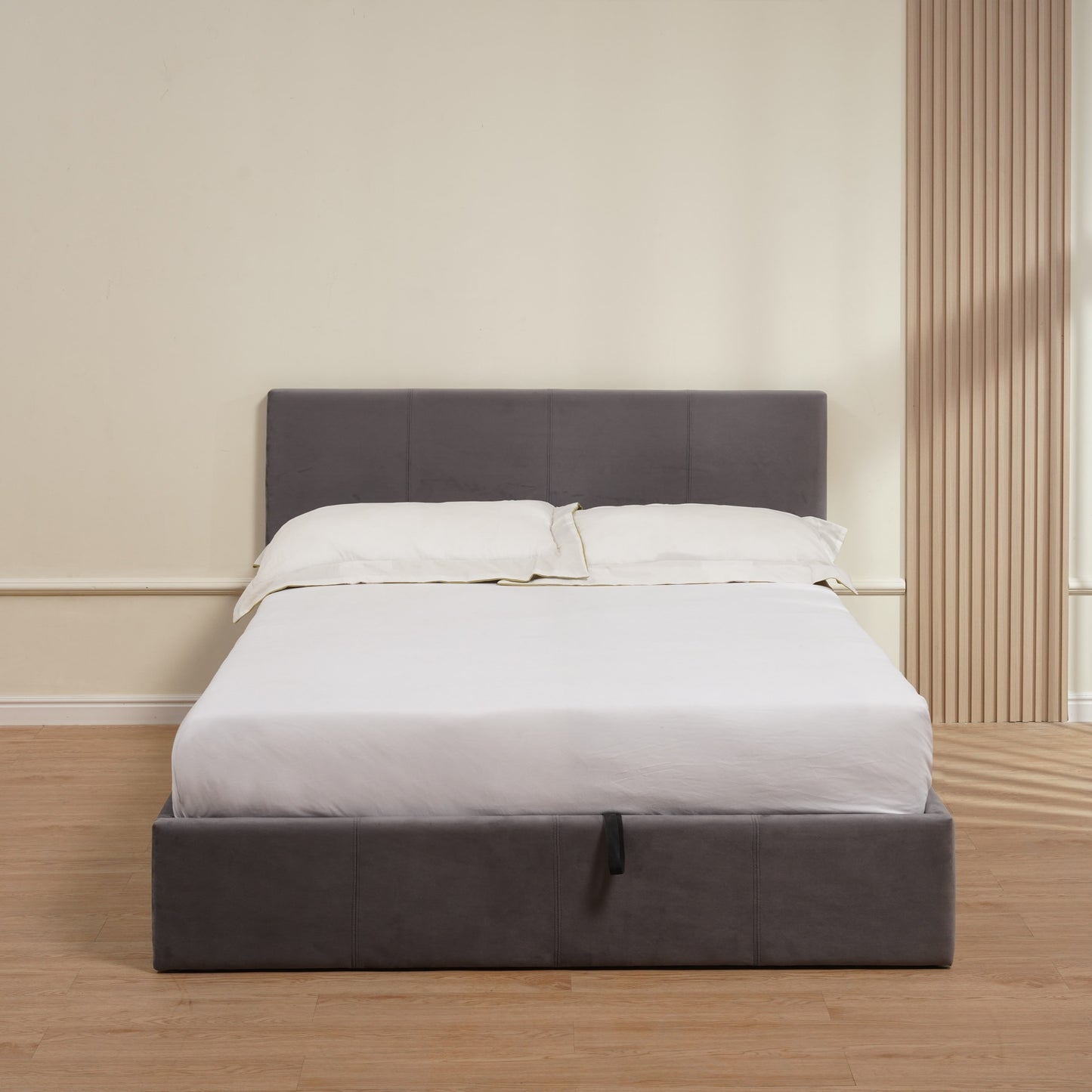 Lit coffre Bastien en velours gris 140x190 cm – Design pratique et élégant