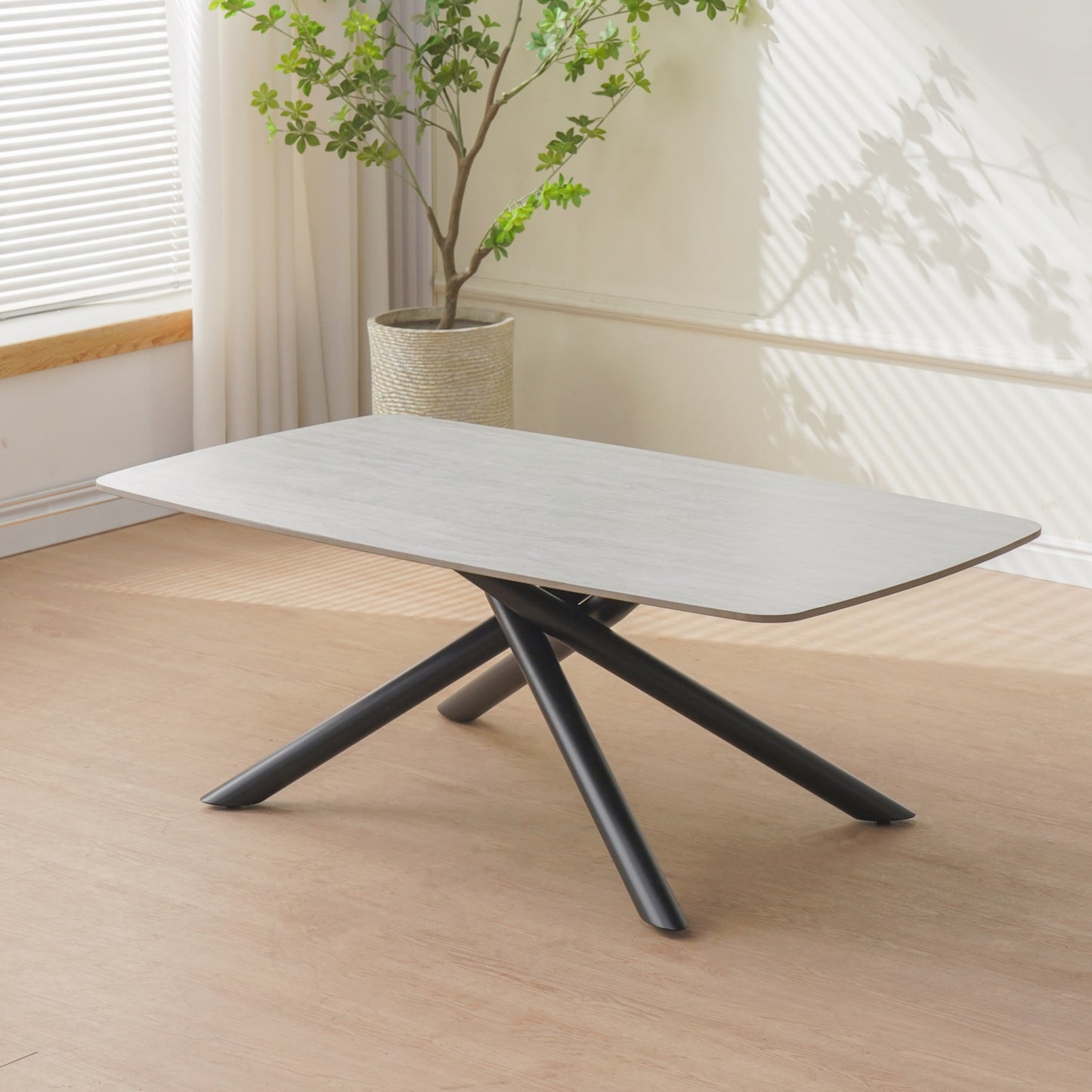 Table Basse Nysa – Pieds en Métal Noir & Plateau en Céramique 120x70x45 cm