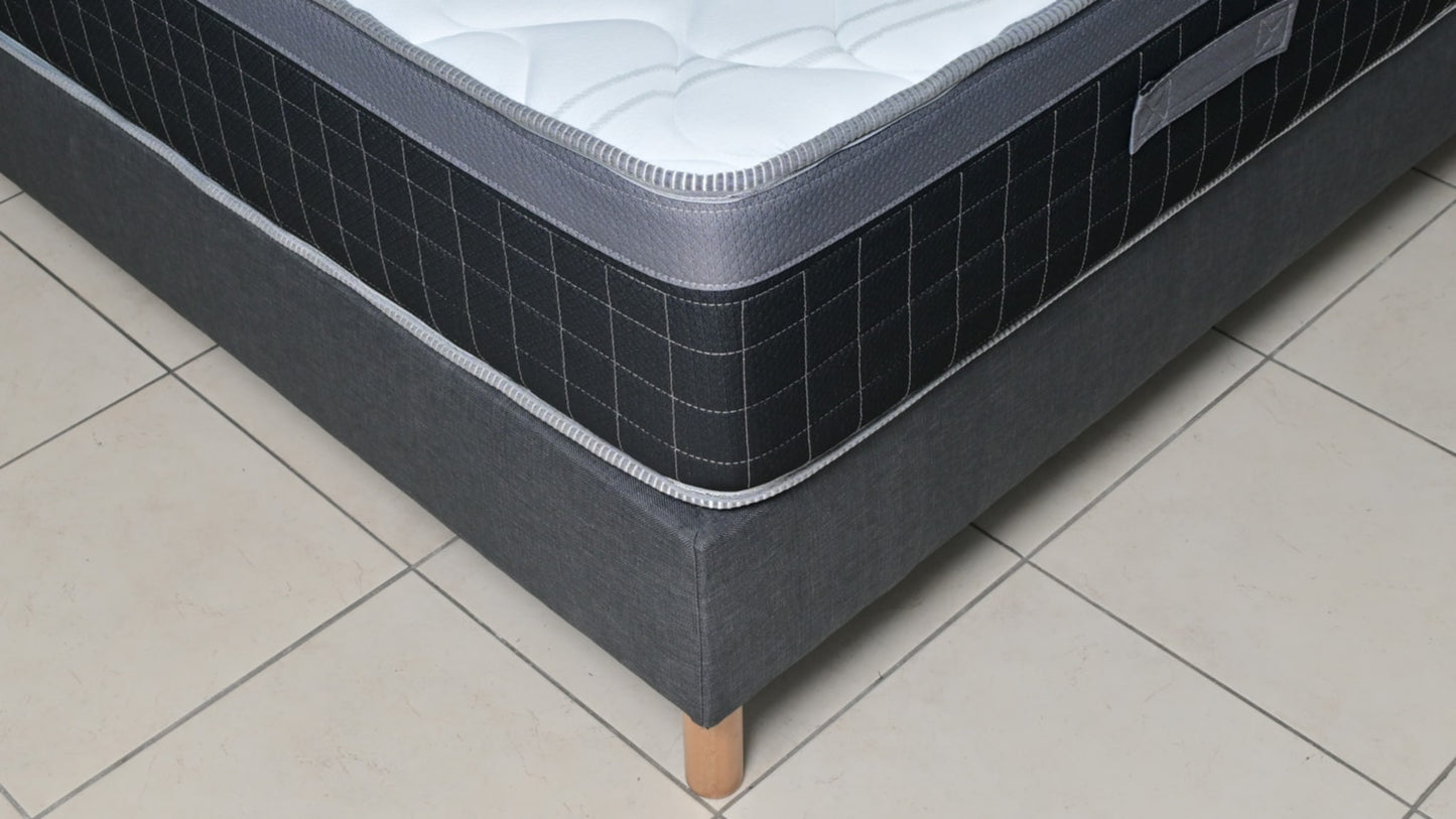 Matelas roulé 140x190x30 cm – Confort pratique et soutien durable