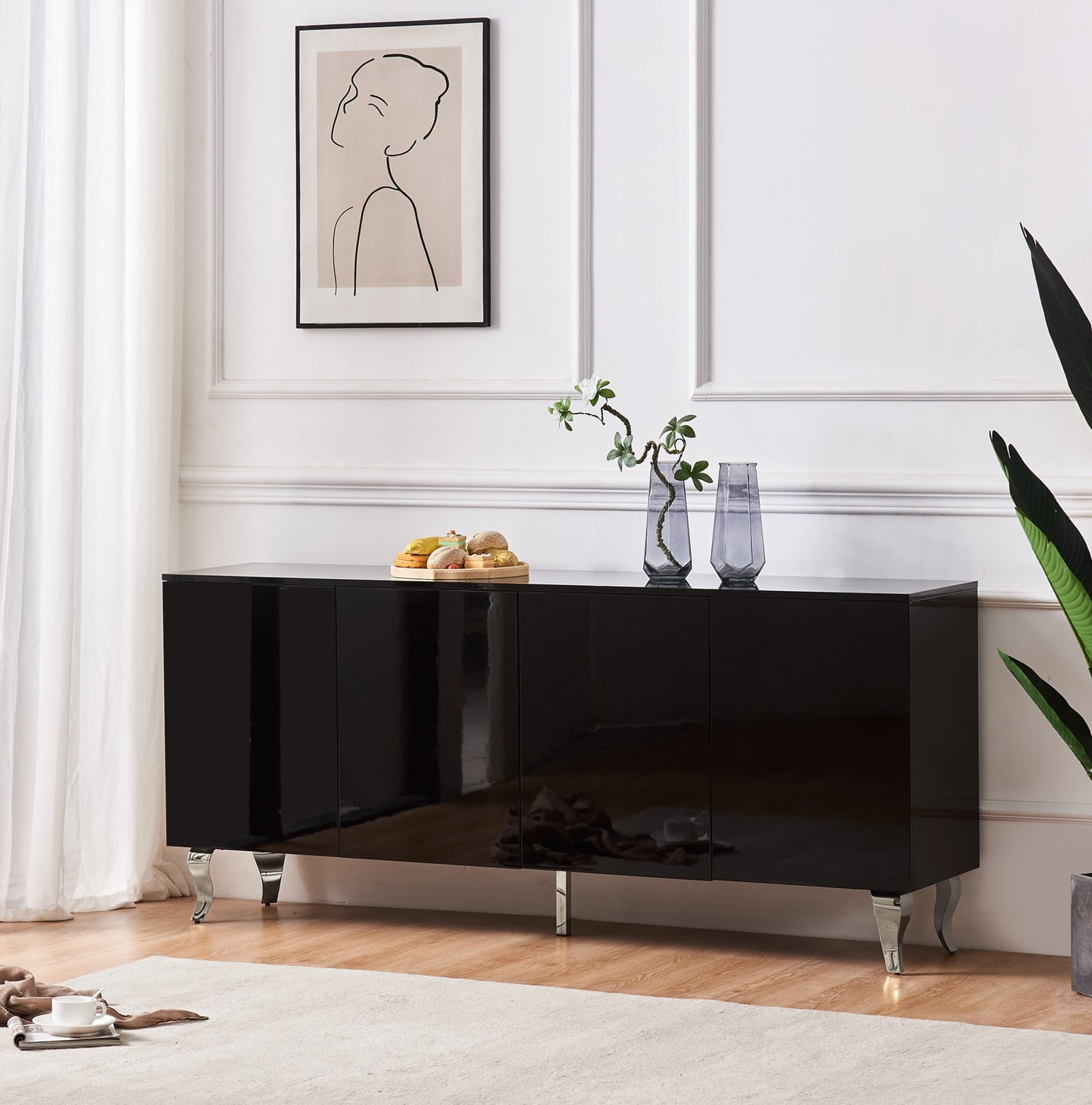 Buffet baroque laqué noir 4 portes 180x40x80 cm – Pieds chromés élégants