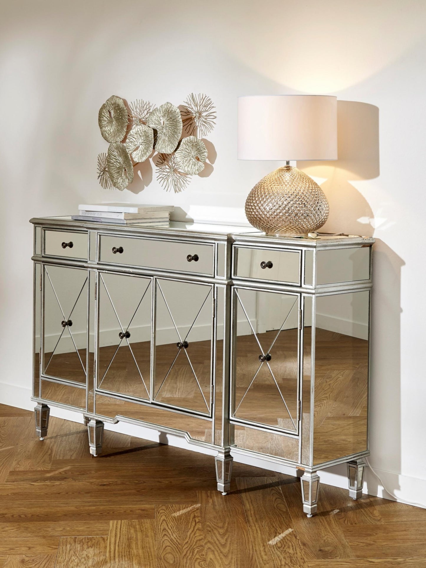 Buffet miroir Romane 165x45x91,5 cm – Élégance et rangement raffiné