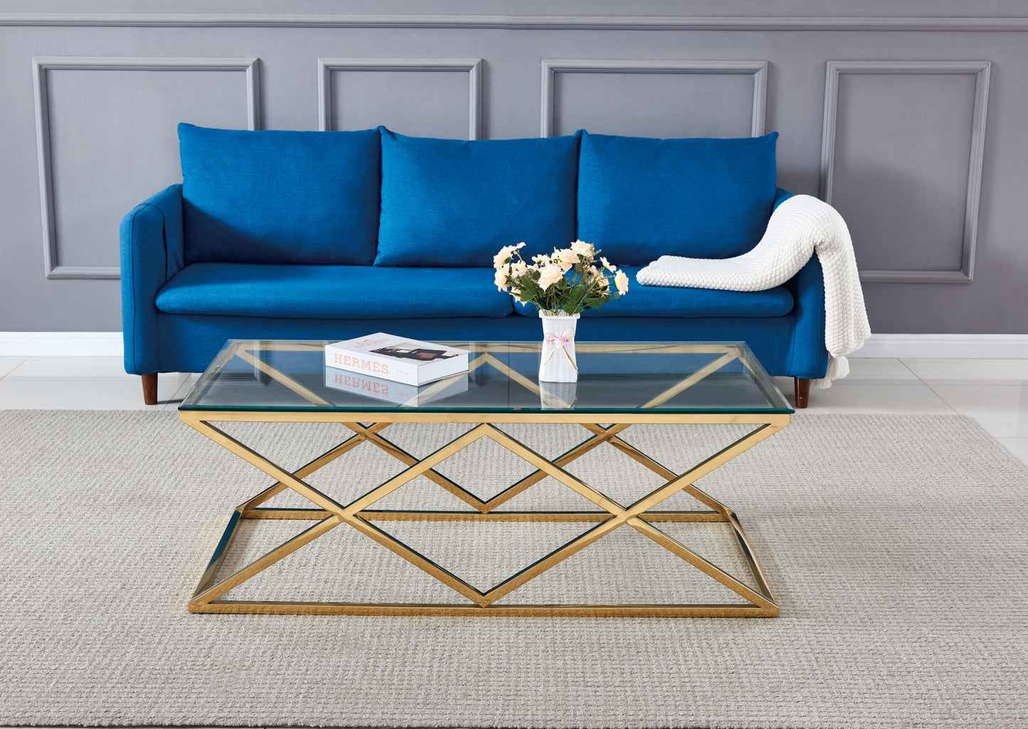 Table Basse Triangle – Pieds Gold & Plateau Transparent 120x60 cm