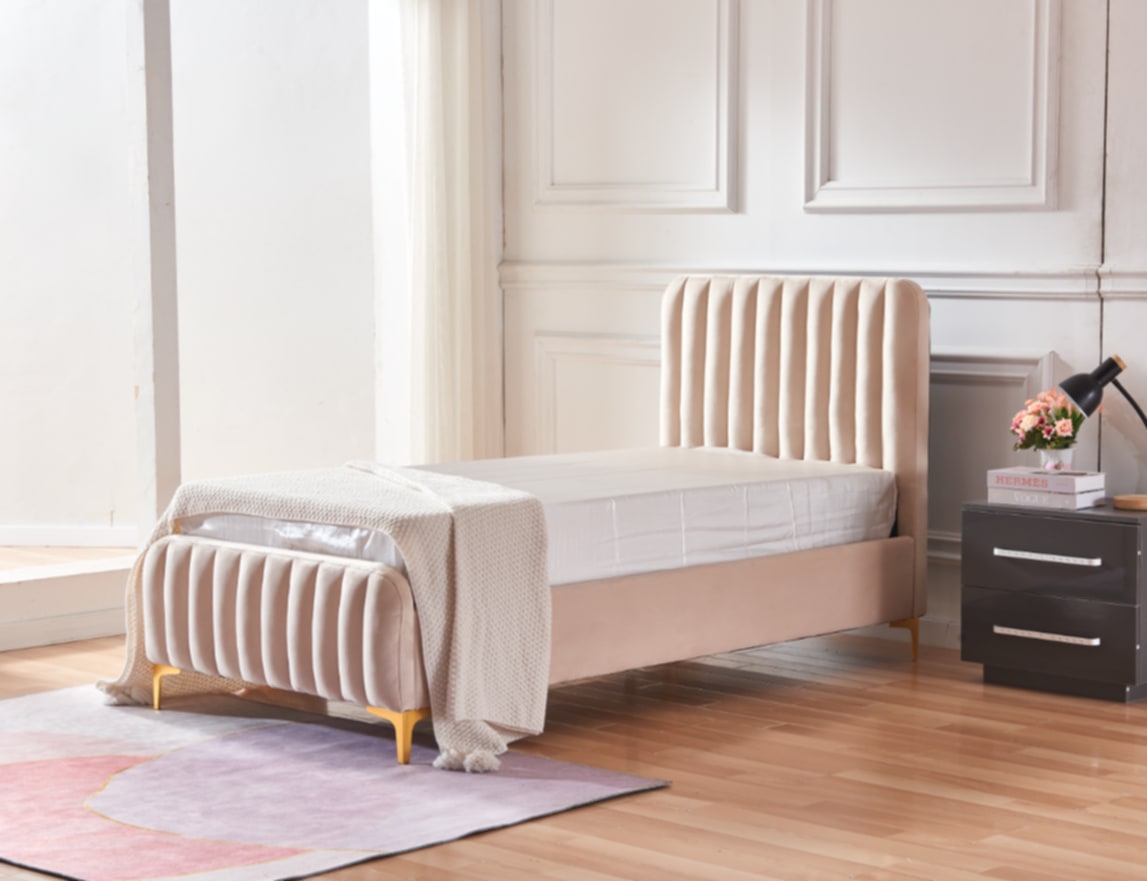 Lit Faye Capitonné en Velours Beige – 90x190 cm – Confort et Élégance