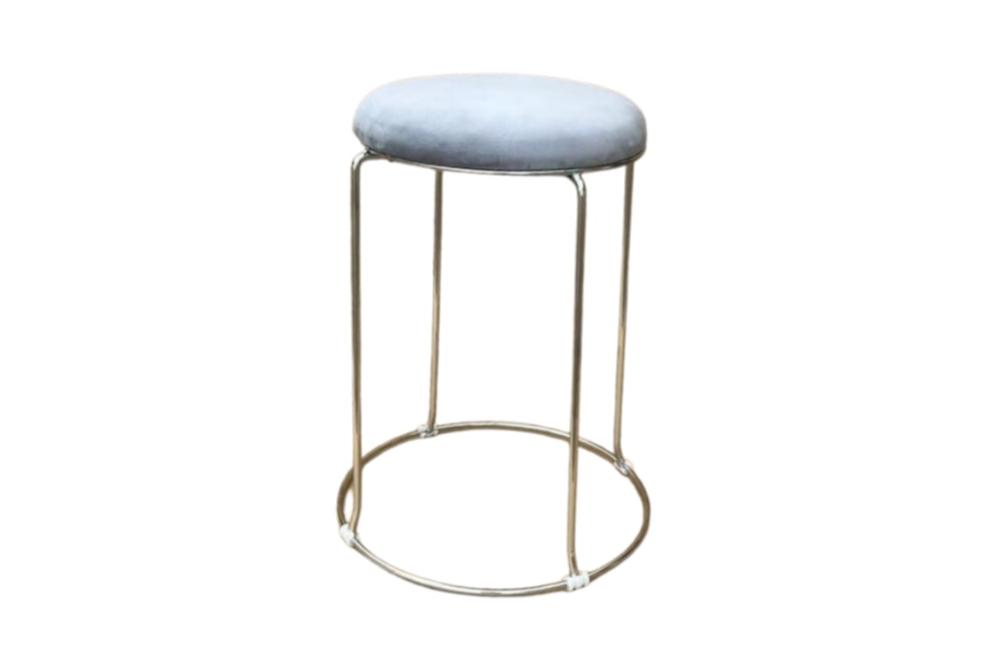 Tabouret Empilable en Velours avec Pieds Chromés – Confort et Praticité