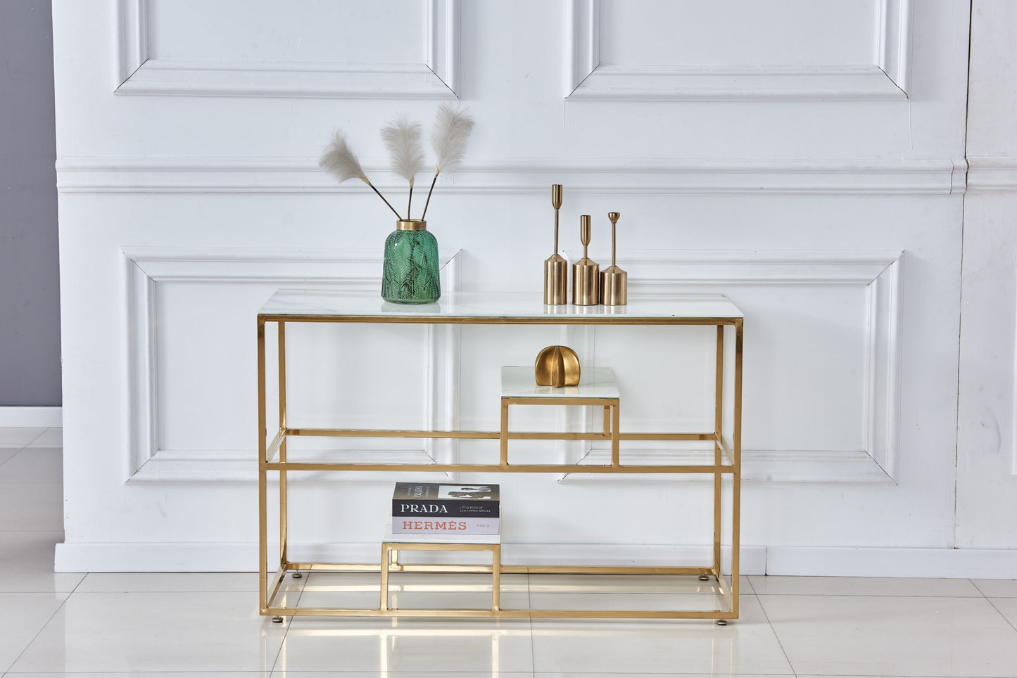 Console Romy en Marbre Blanc avec Structure Gold – Élégance et Luxe