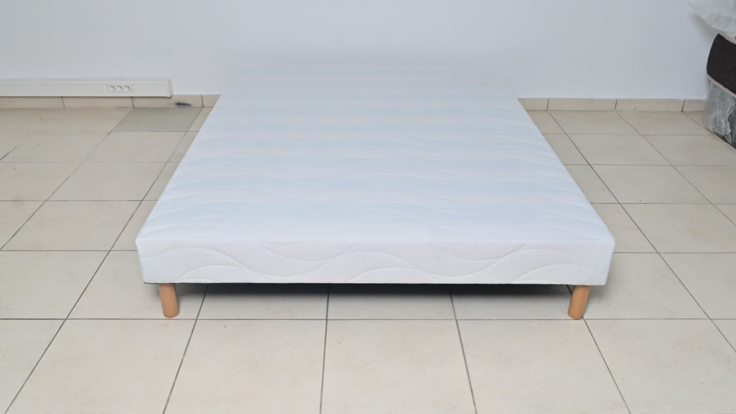 Sommier tapissier – Confort et soutien + pieds offerts