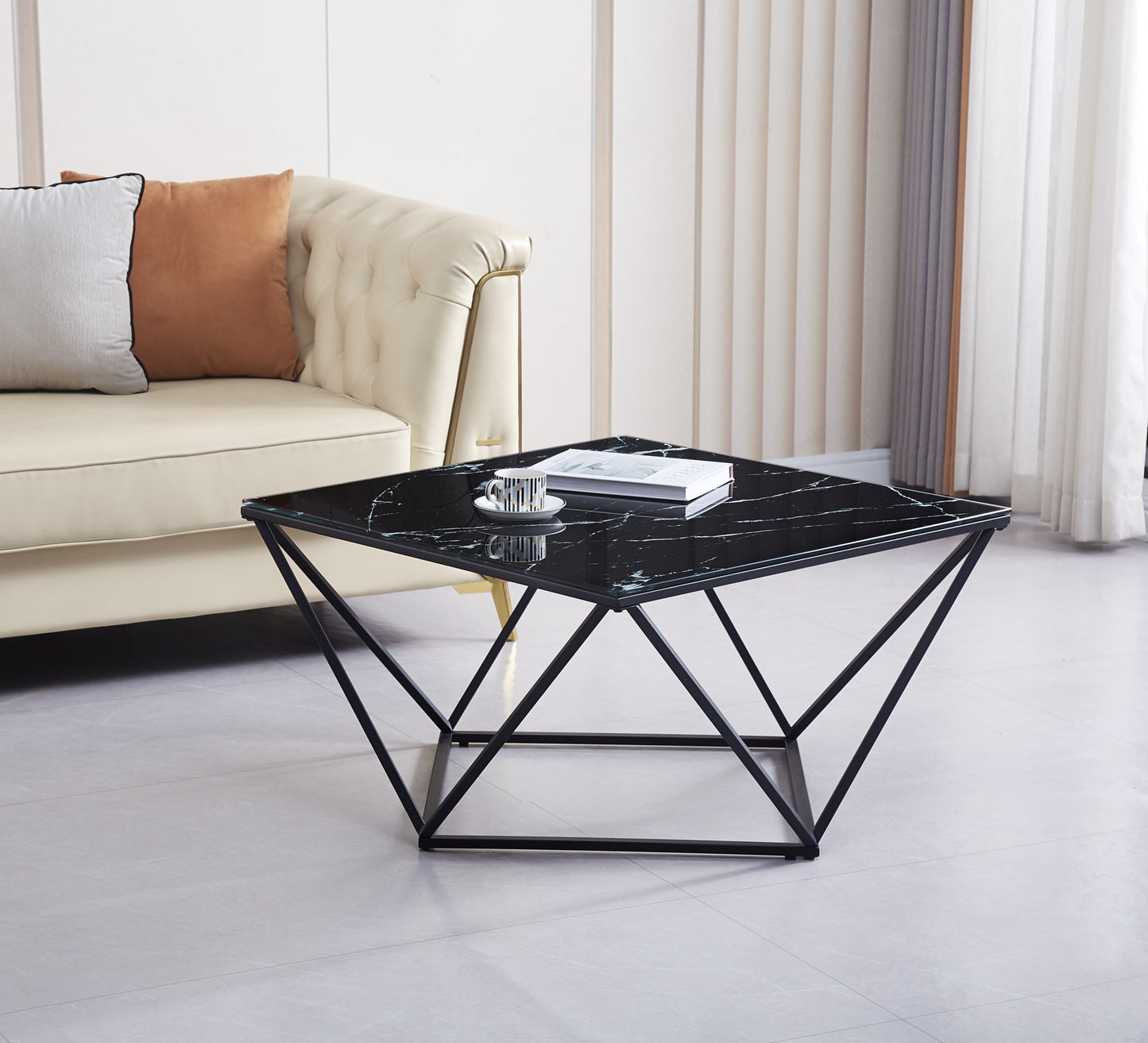 Table Basse Alina – Pieds Métal Noir 80x80x45 cm