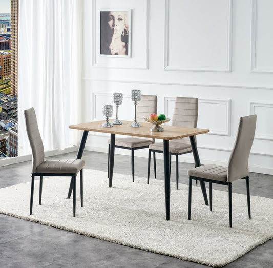 Table repas Ammo – Pieds métal noir et plateau en chêne griffé 120x70 cm