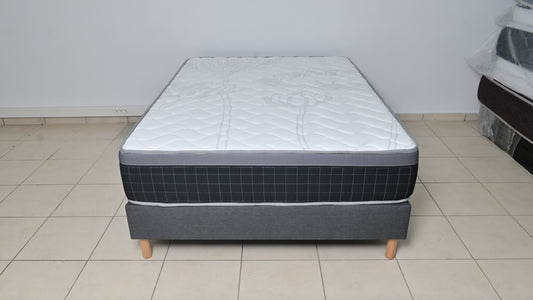 Matelas roulé 140x190x30 cm – Confort pratique et soutien durable