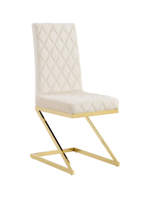 Chaise Cocomat Matelassée en Velours Beige avec Pieds Dorés – Élégance et Raffinement